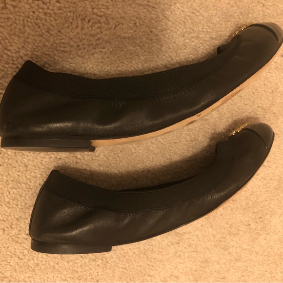 Size 8 Tori Burch ballet flats. - Picture 5 of 7